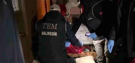 Balıkesirde DEAŞ operasyonunda 4 yabancı uyruklu gözaltına alındı